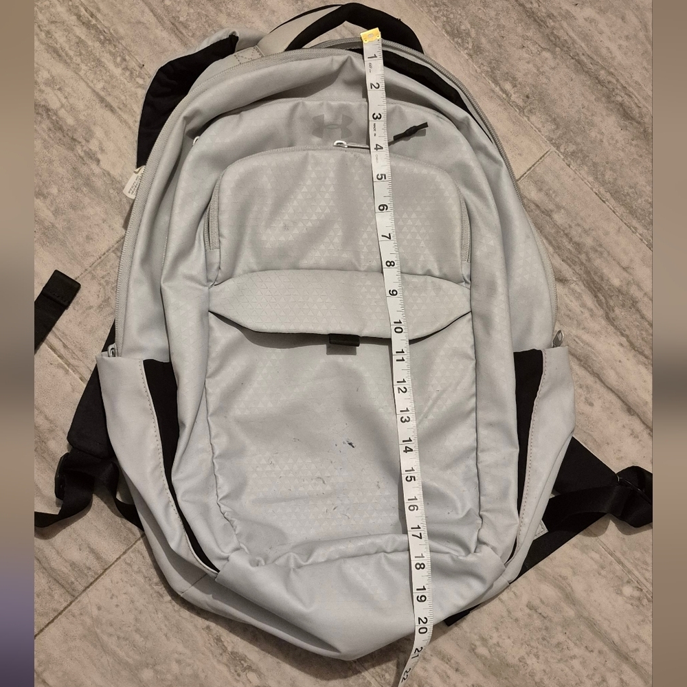 Under Armour Light Gray Backpack - image 1